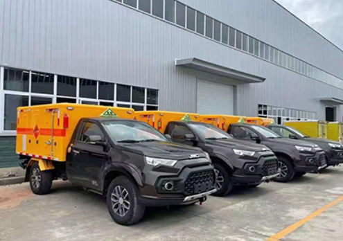 离石爆破器材运输车-保障安全与效率的关键